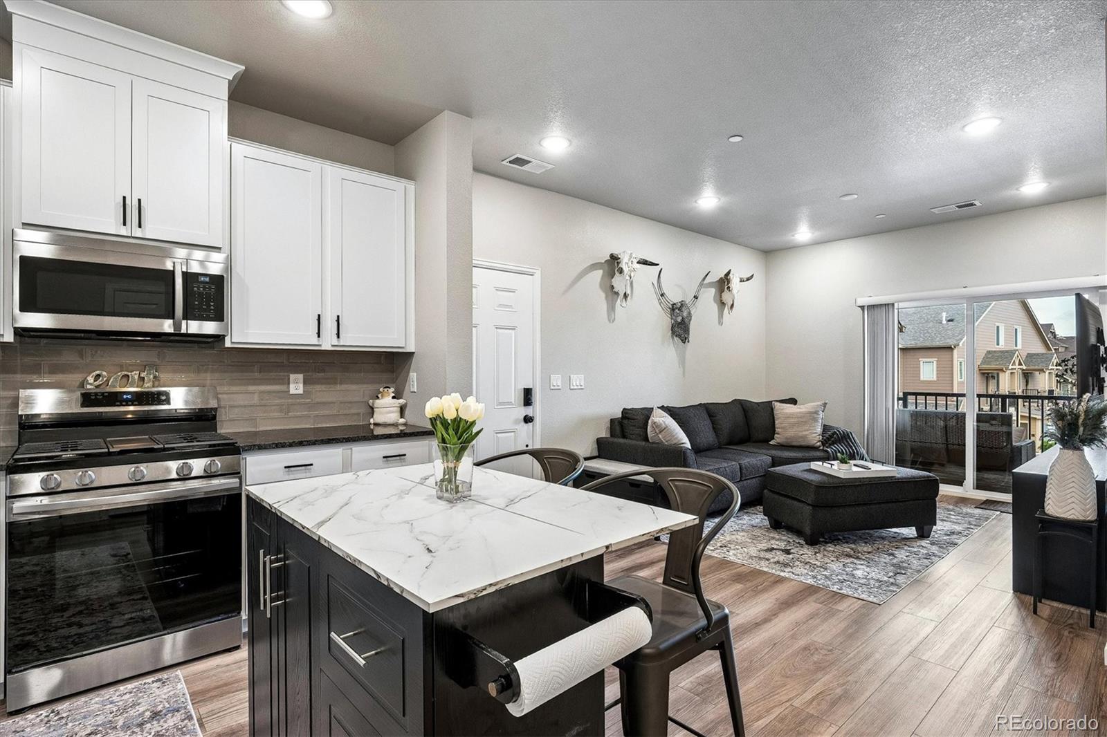 MLS Image #7 for 9962 w victoria place,littleton, Colorado
