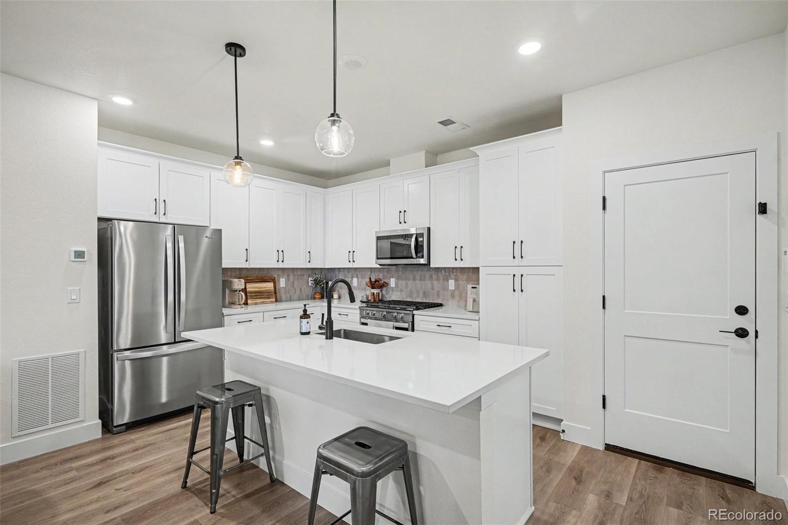 MLS Image #8 for 7186  watercress drive,littleton, Colorado