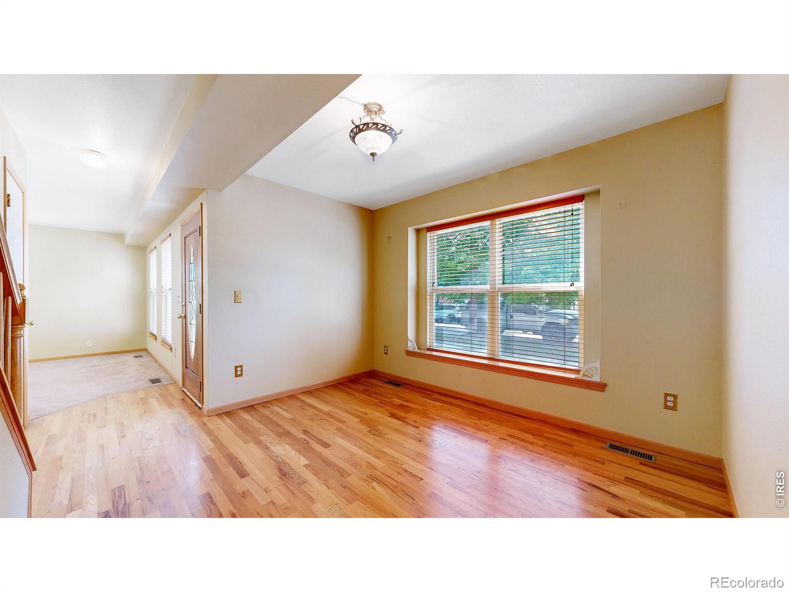 MLS Image #13 for 104 e welch avenue,berthoud, Colorado