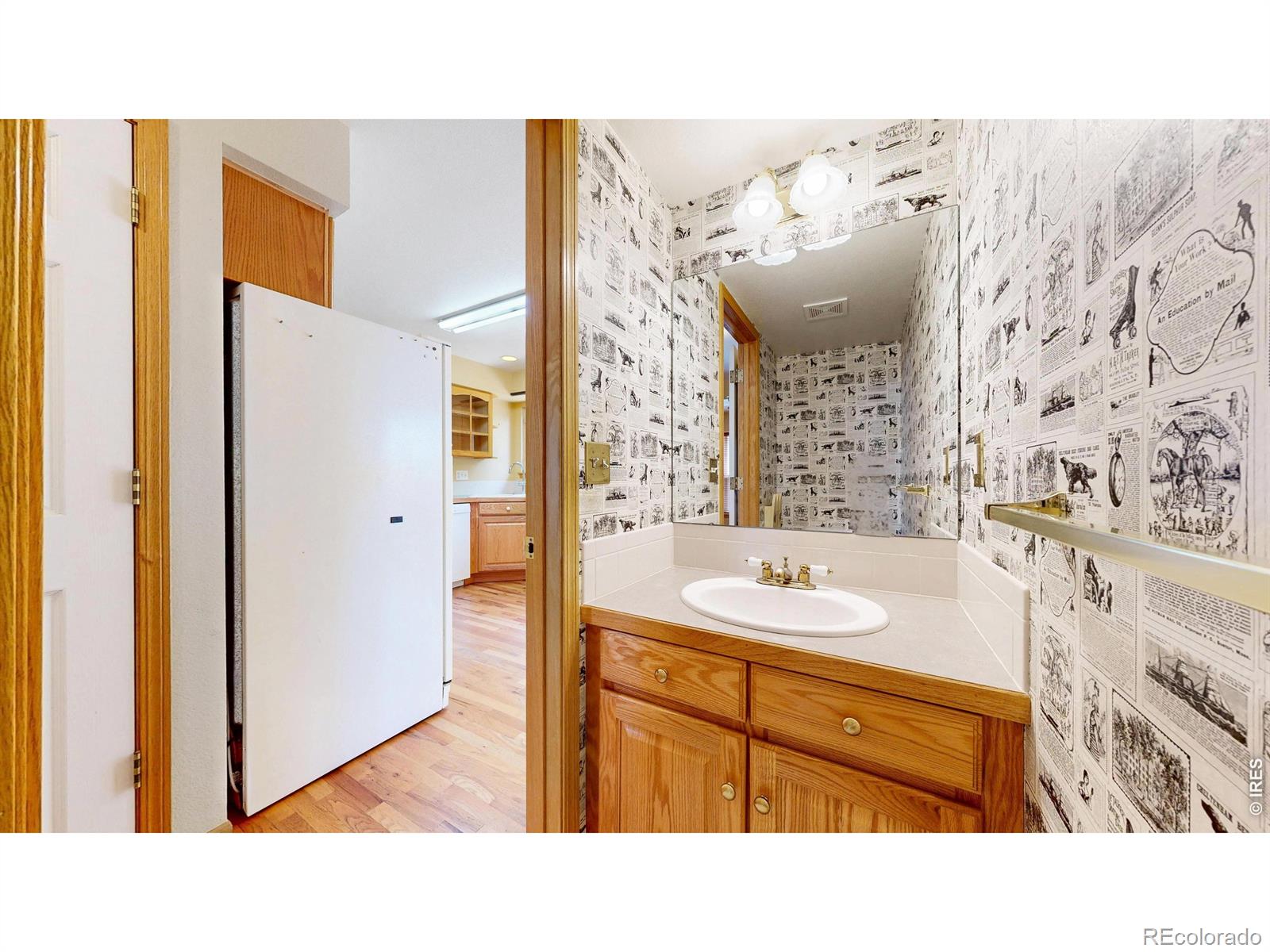 MLS Image #15 for 104 e welch avenue,berthoud, Colorado