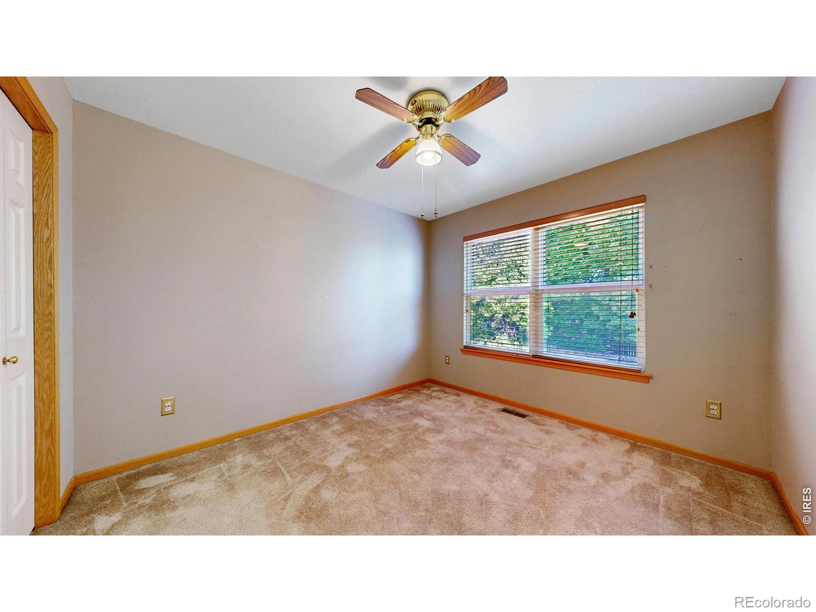 MLS Image #18 for 104 e welch avenue,berthoud, Colorado