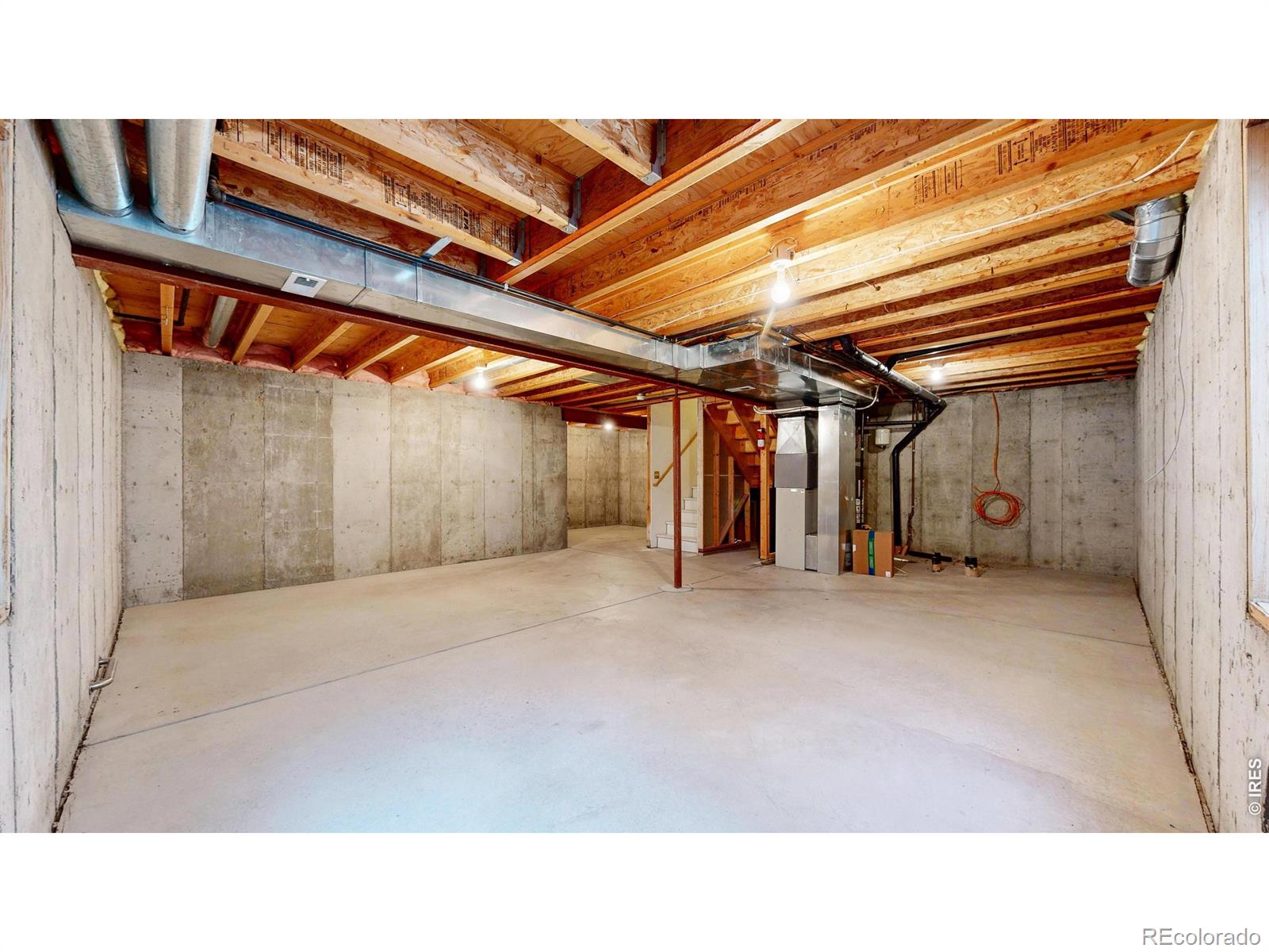 MLS Image #31 for 104 e welch avenue,berthoud, Colorado