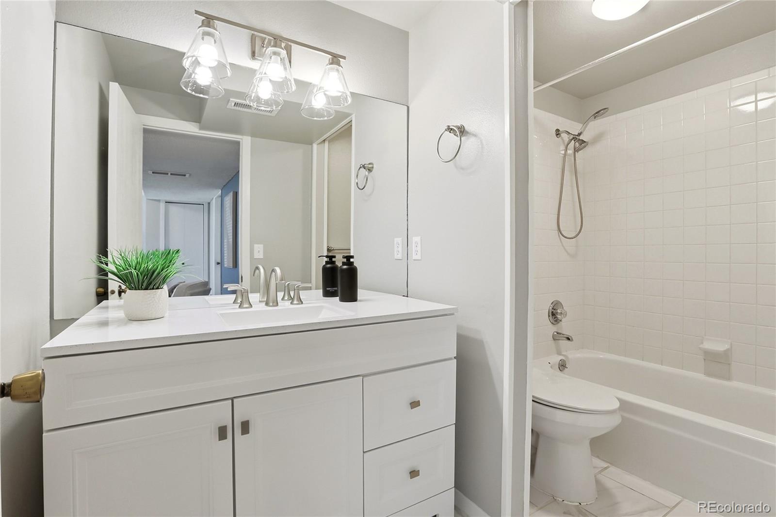 MLS Image #9 for 4751 s clay court,englewood, Colorado