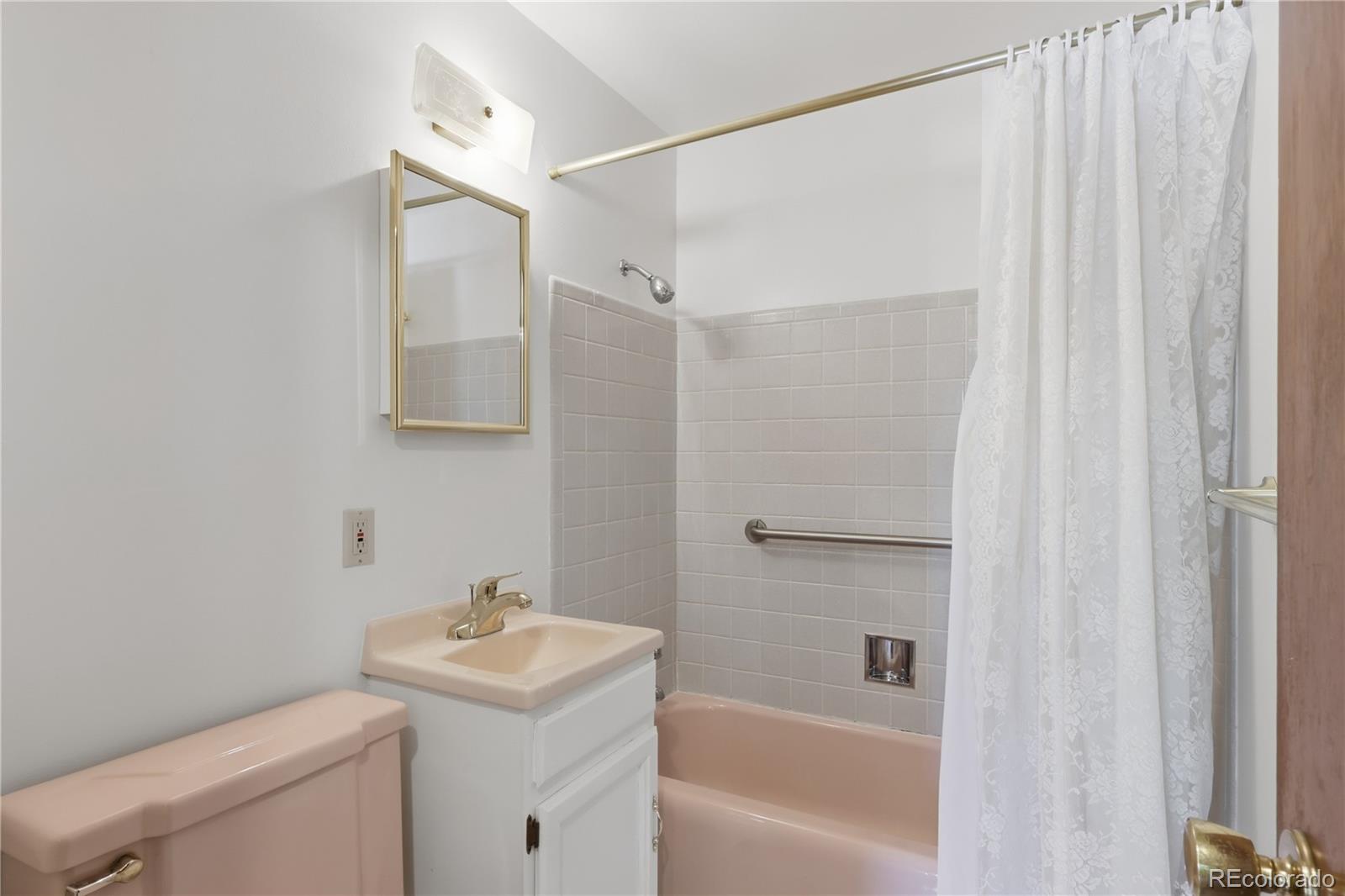 MLS Image #18 for 362  empire street,aurora, Colorado