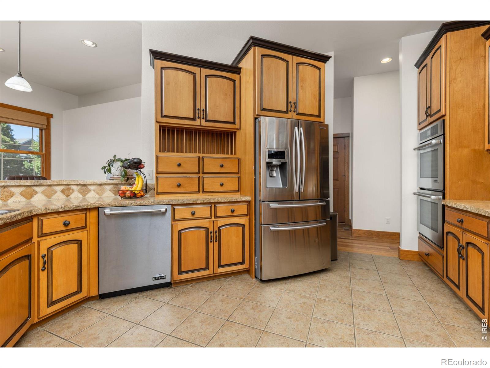 MLS Image #13 for 1190  trails end court,windsor, Colorado