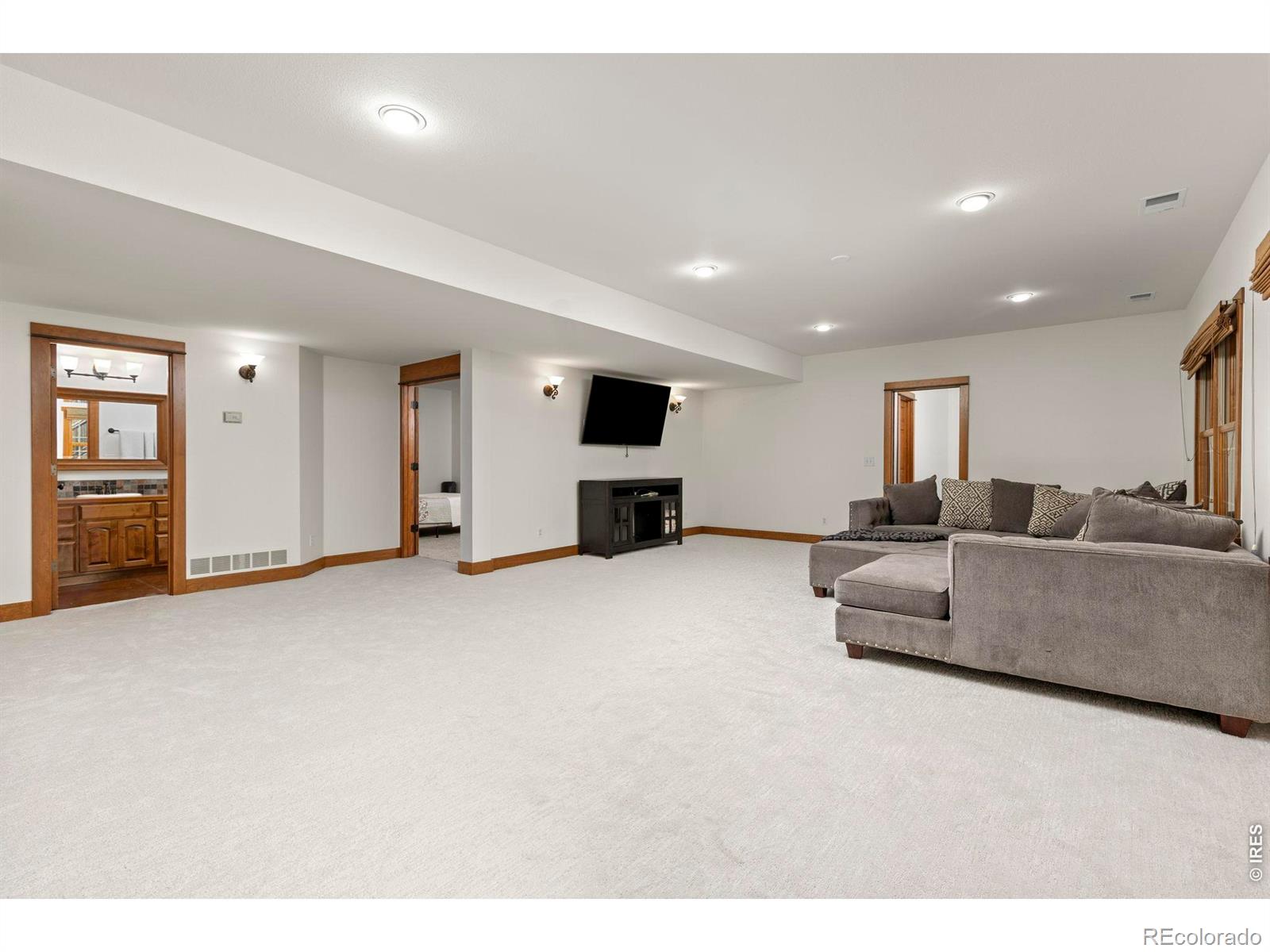 MLS Image #28 for 1190  trails end court,windsor, Colorado