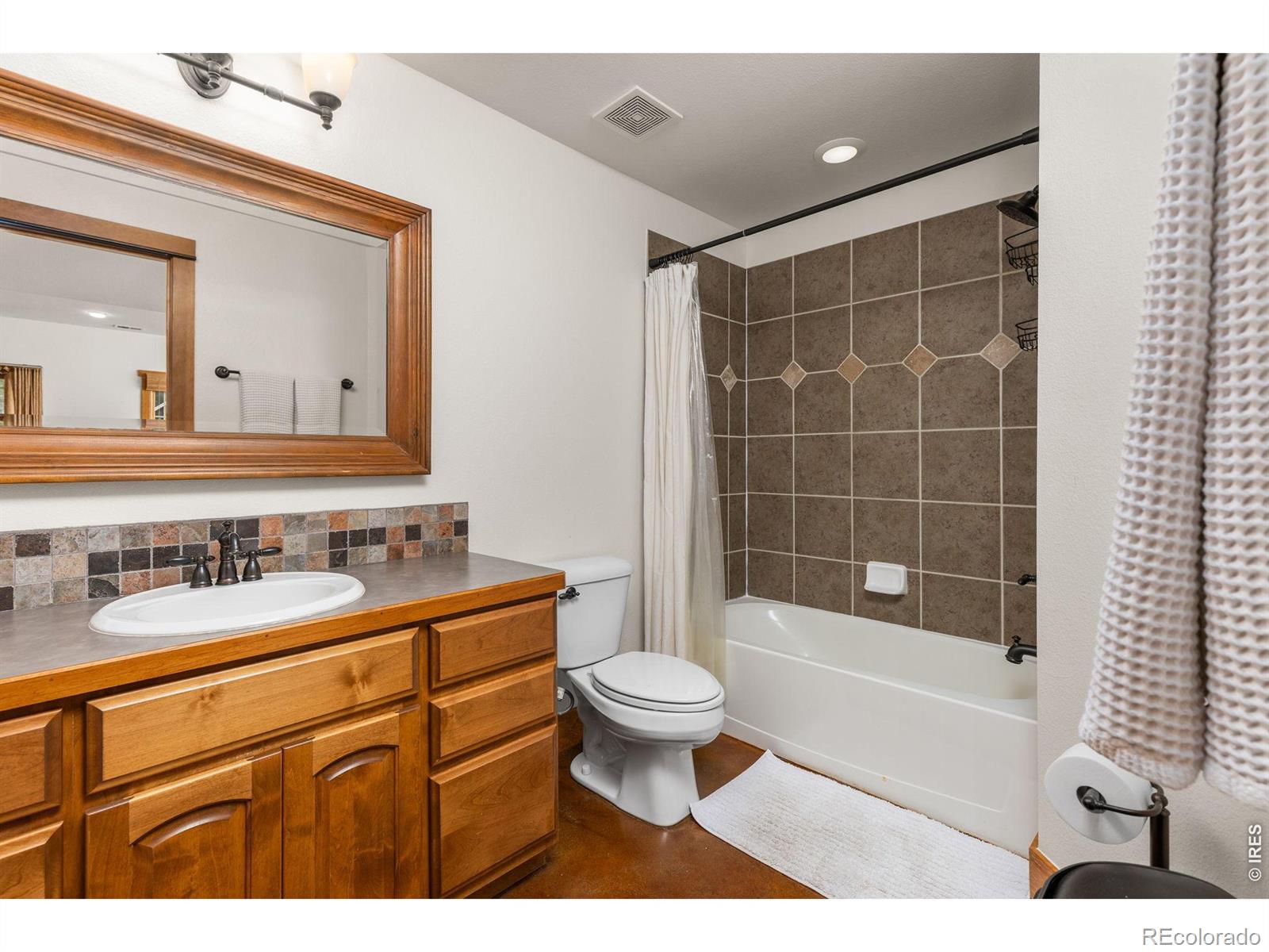 MLS Image #34 for 1190  trails end court,windsor, Colorado