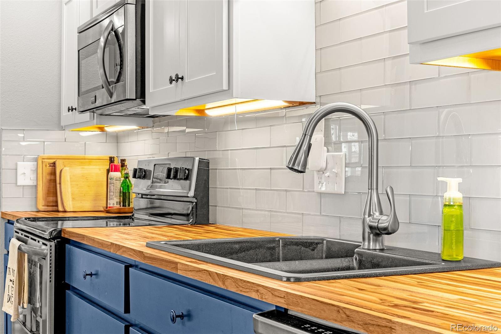 MLS Image #13 for 11966 e maple avenue,aurora, Colorado