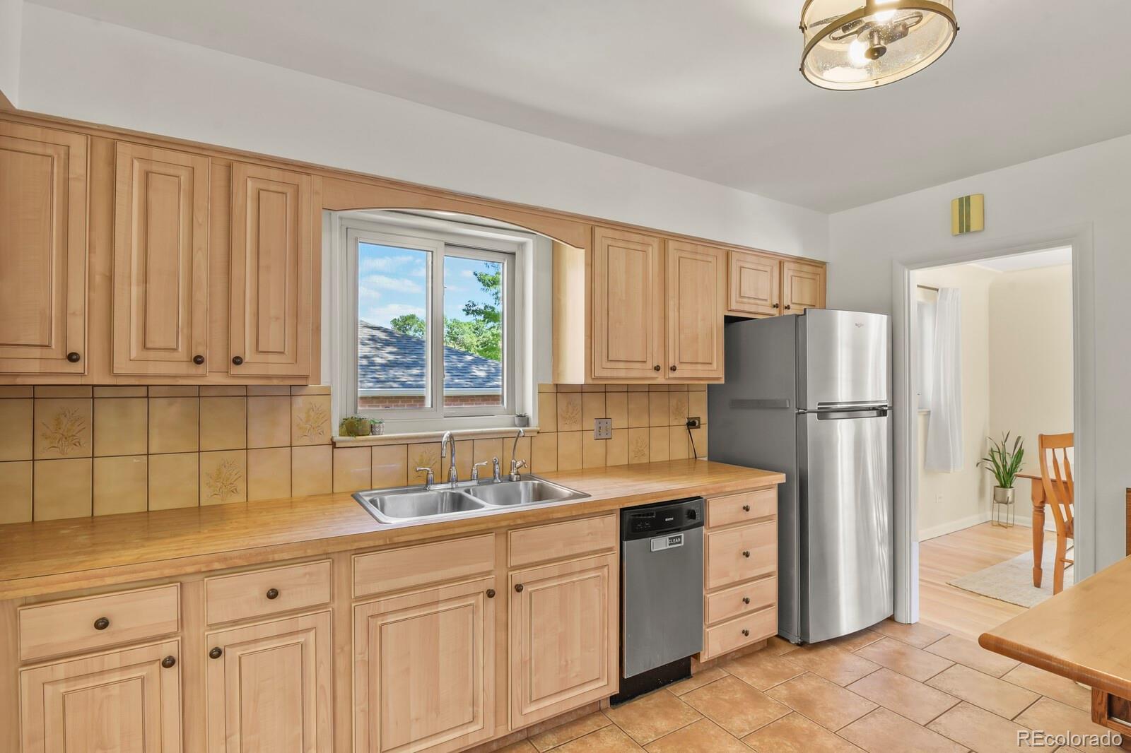 MLS Image #10 for 4511 s galapago street,englewood, Colorado