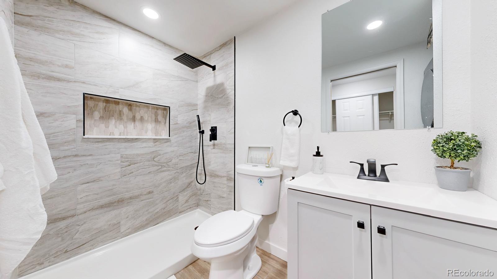 MLS Image #6 for 8826 e florida ,denver, Colorado
