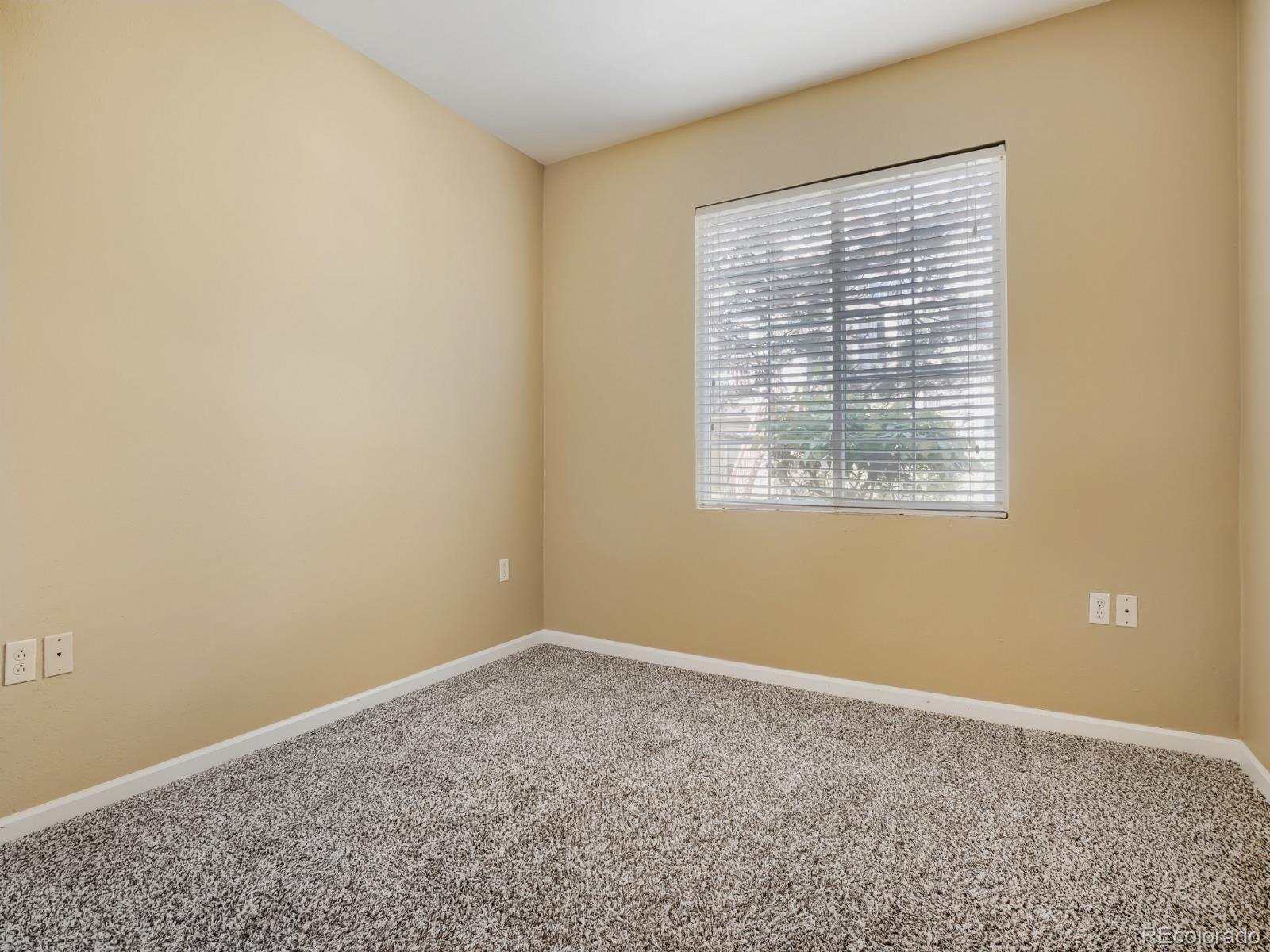 MLS Image #11 for 4045 s crystal circle 102,aurora, Colorado