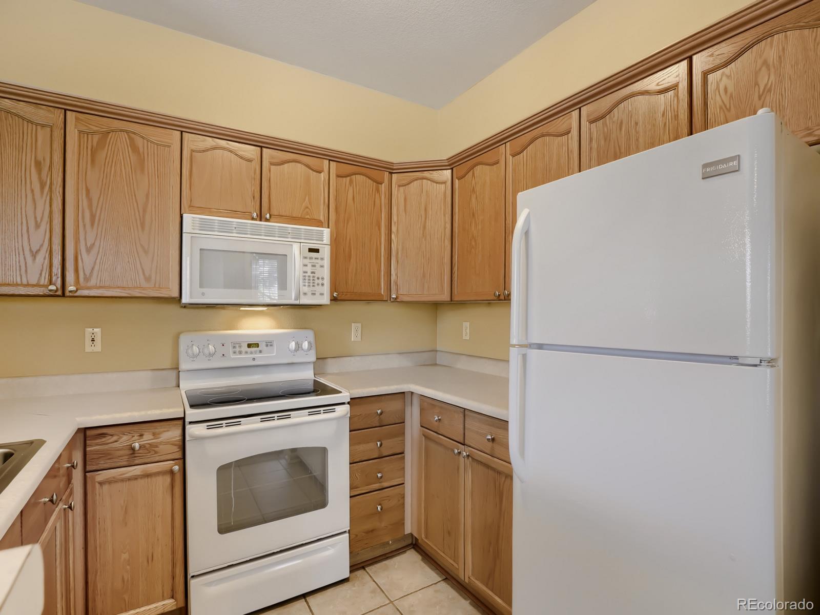 MLS Image #8 for 4045 s crystal circle 102,aurora, Colorado