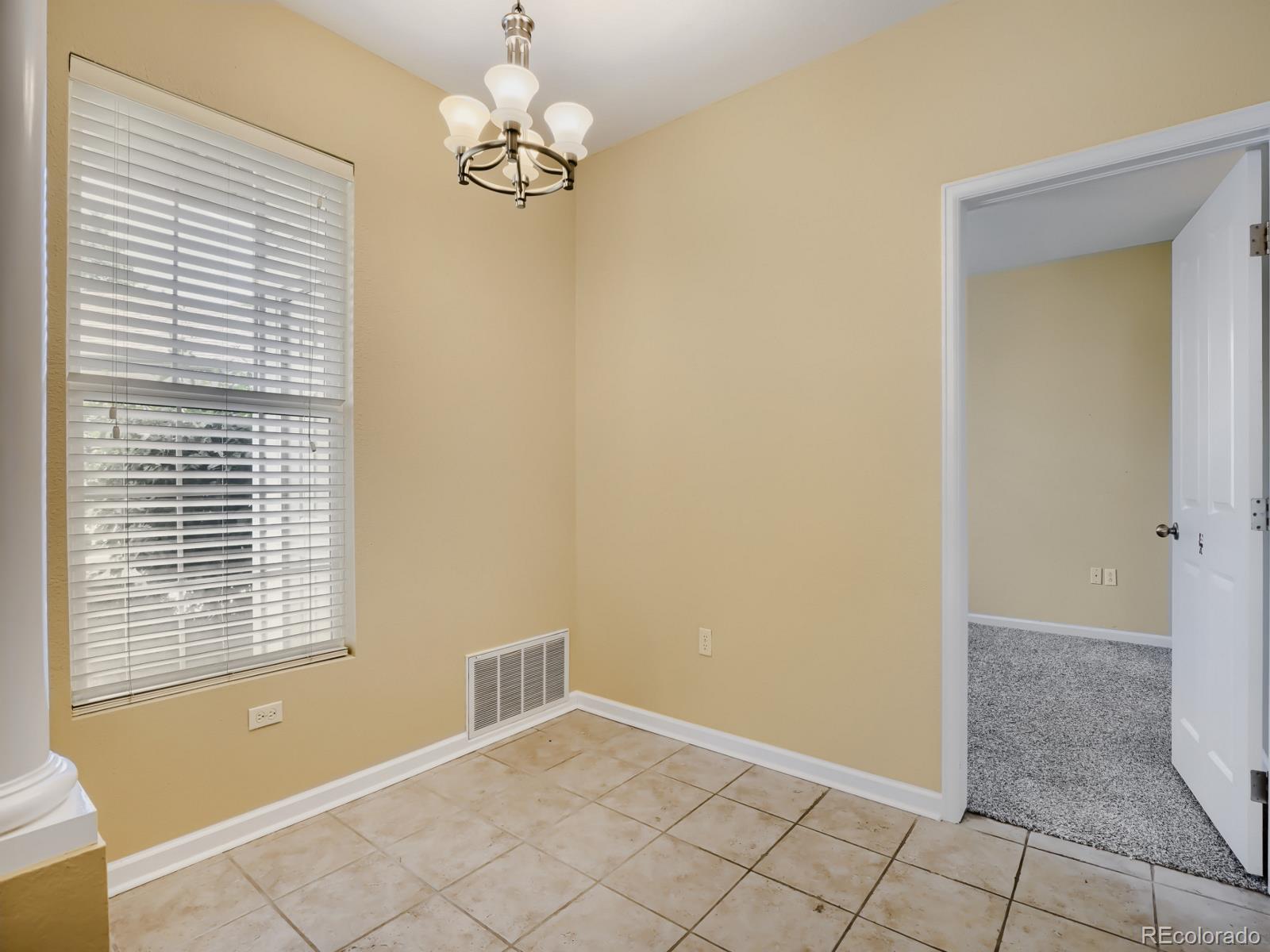 MLS Image #9 for 4045 s crystal circle 102,aurora, Colorado