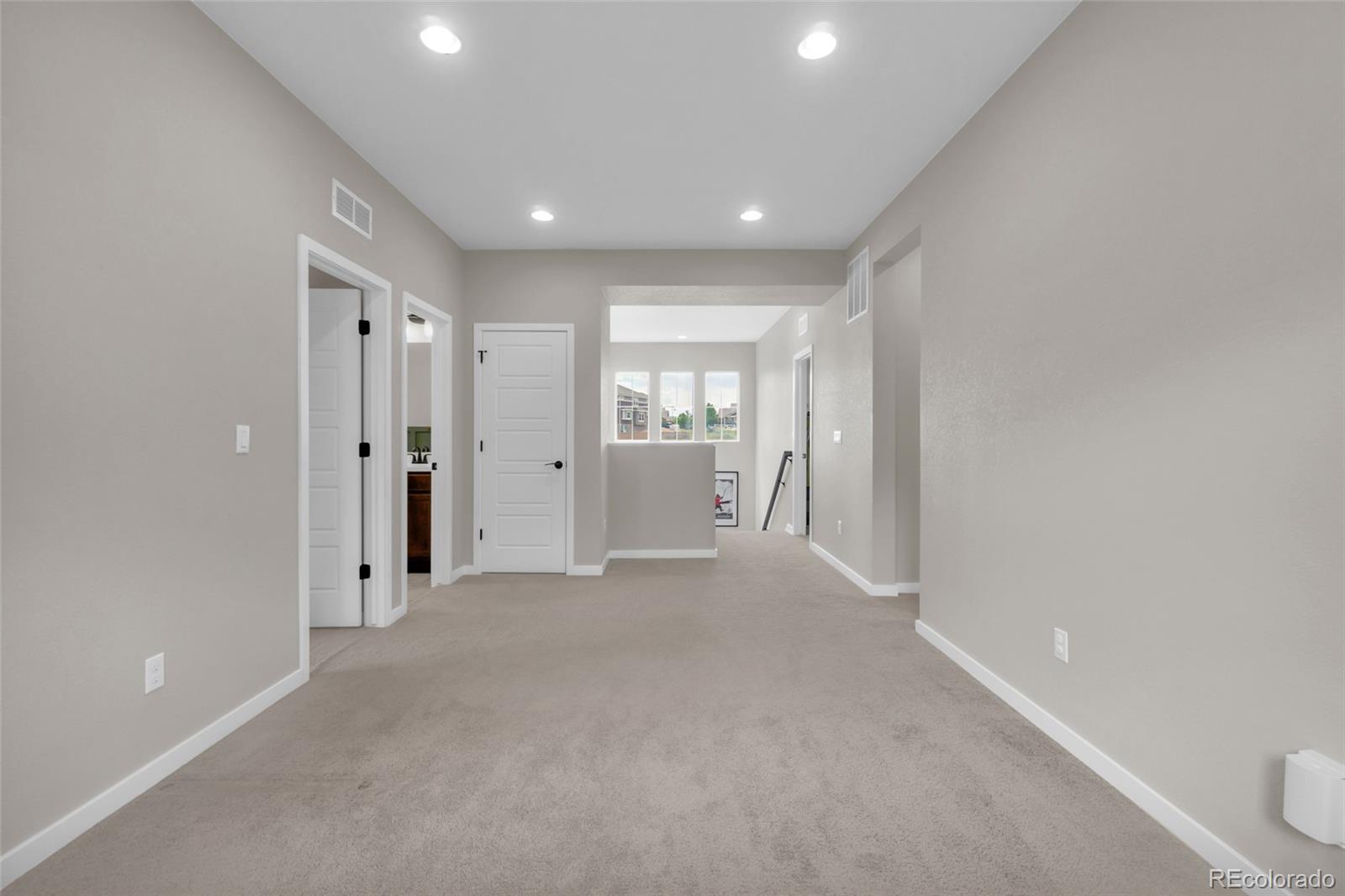 MLS Image #20 for 138  starlight circle,erie, Colorado