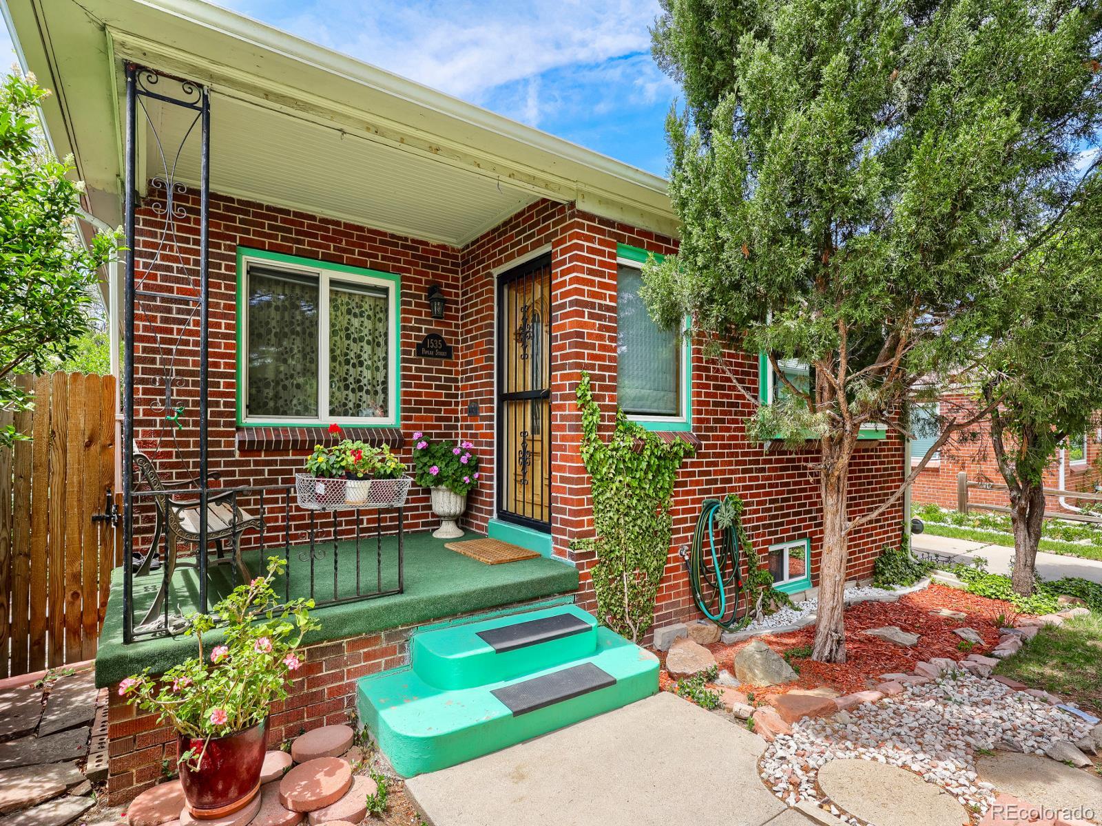 MLS Image #0 for 1535  poplar street,denver, Colorado