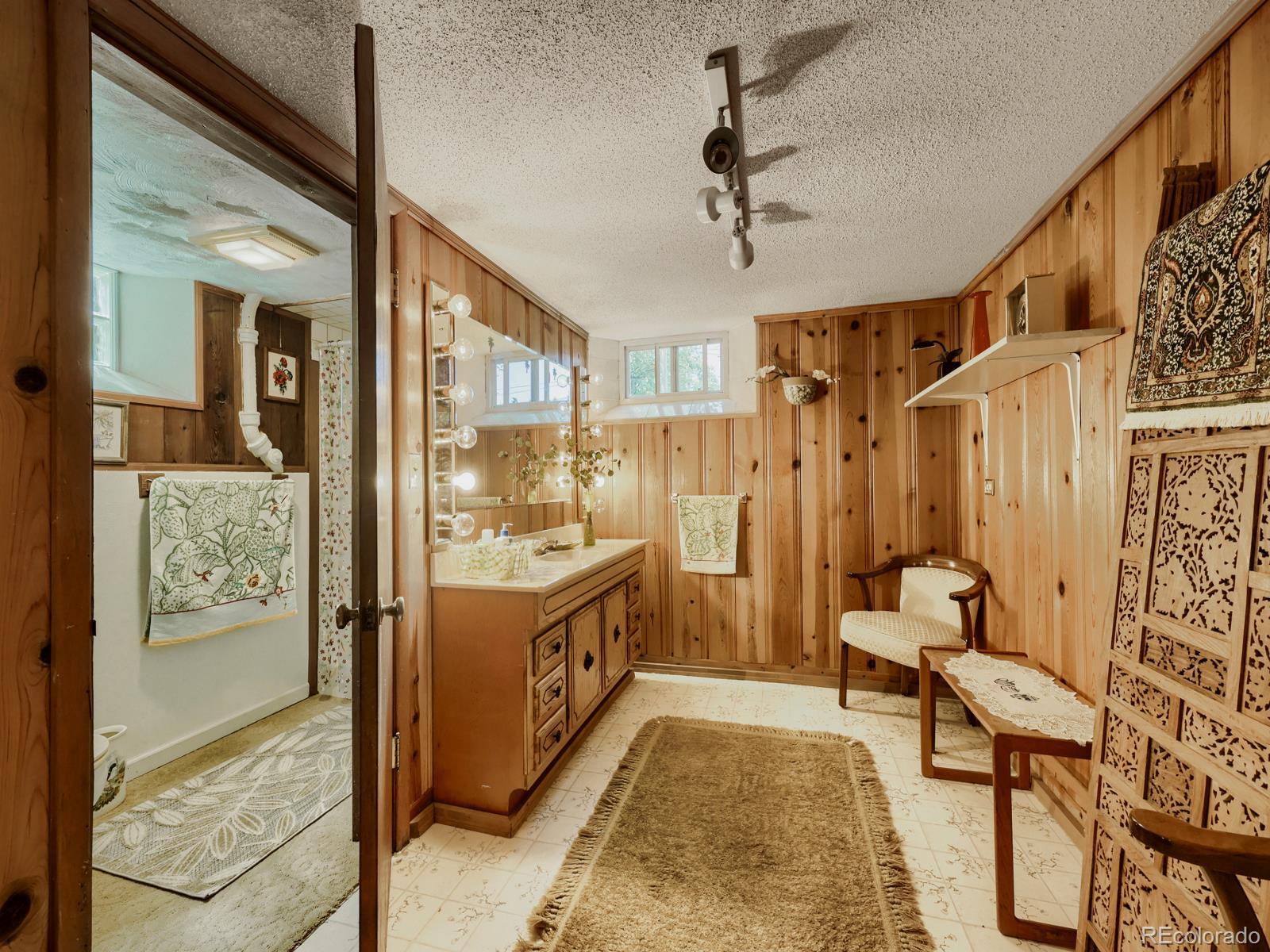 MLS Image #16 for 1535  poplar street,denver, Colorado