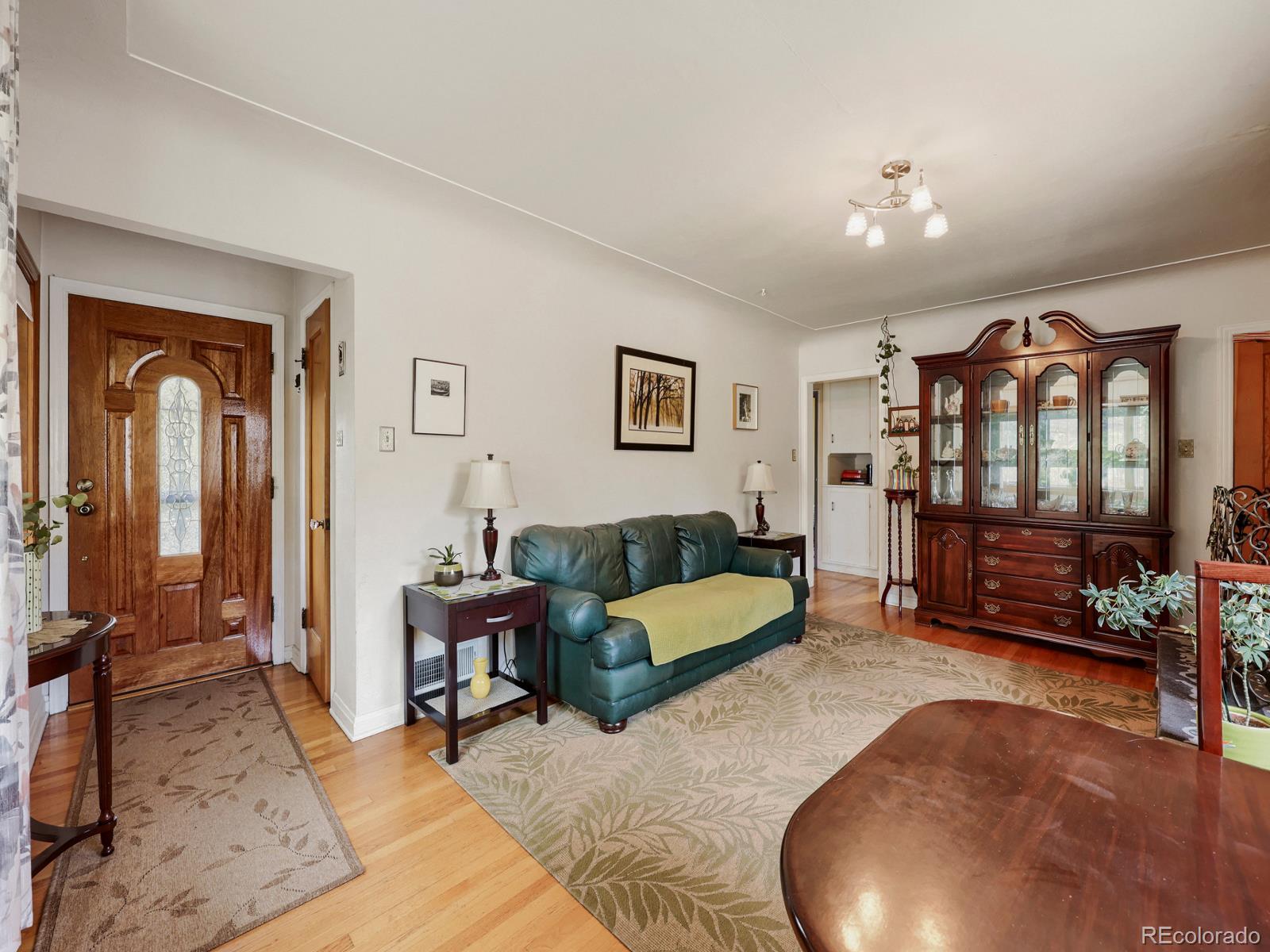 MLS Image #3 for 1535  poplar street,denver, Colorado