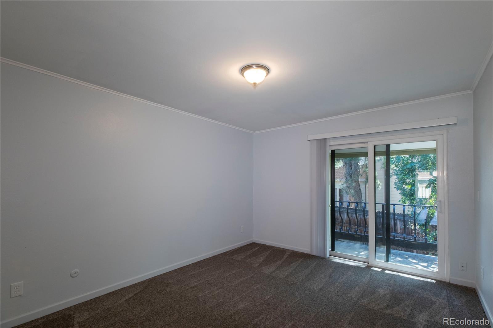 MLS Image #17 for 5882 e ithaca place,denver, Colorado