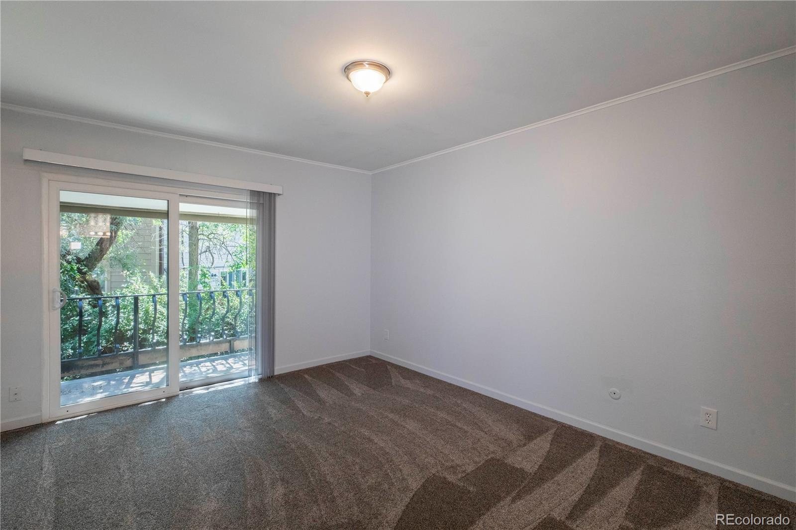 MLS Image #23 for 5882 e ithaca place,denver, Colorado