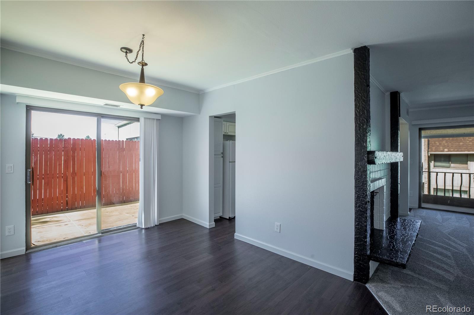 MLS Image #7 for 5882 e ithaca place,denver, Colorado