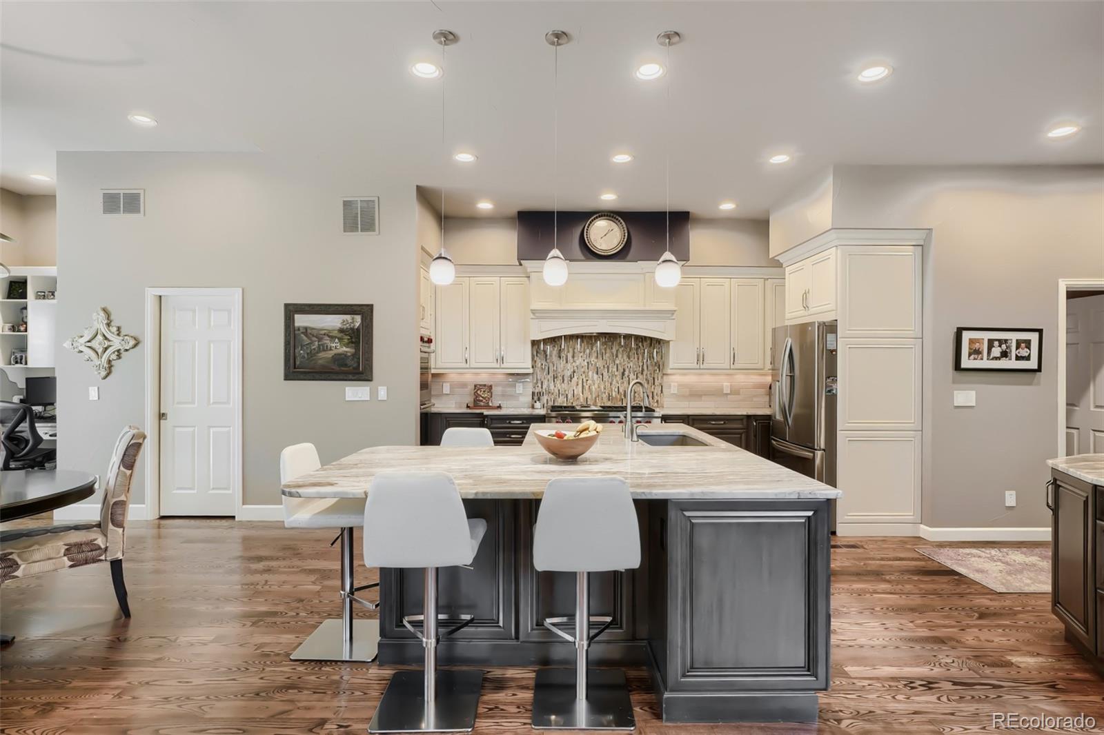 MLS Image #11 for 1461 s clayton street,denver, Colorado