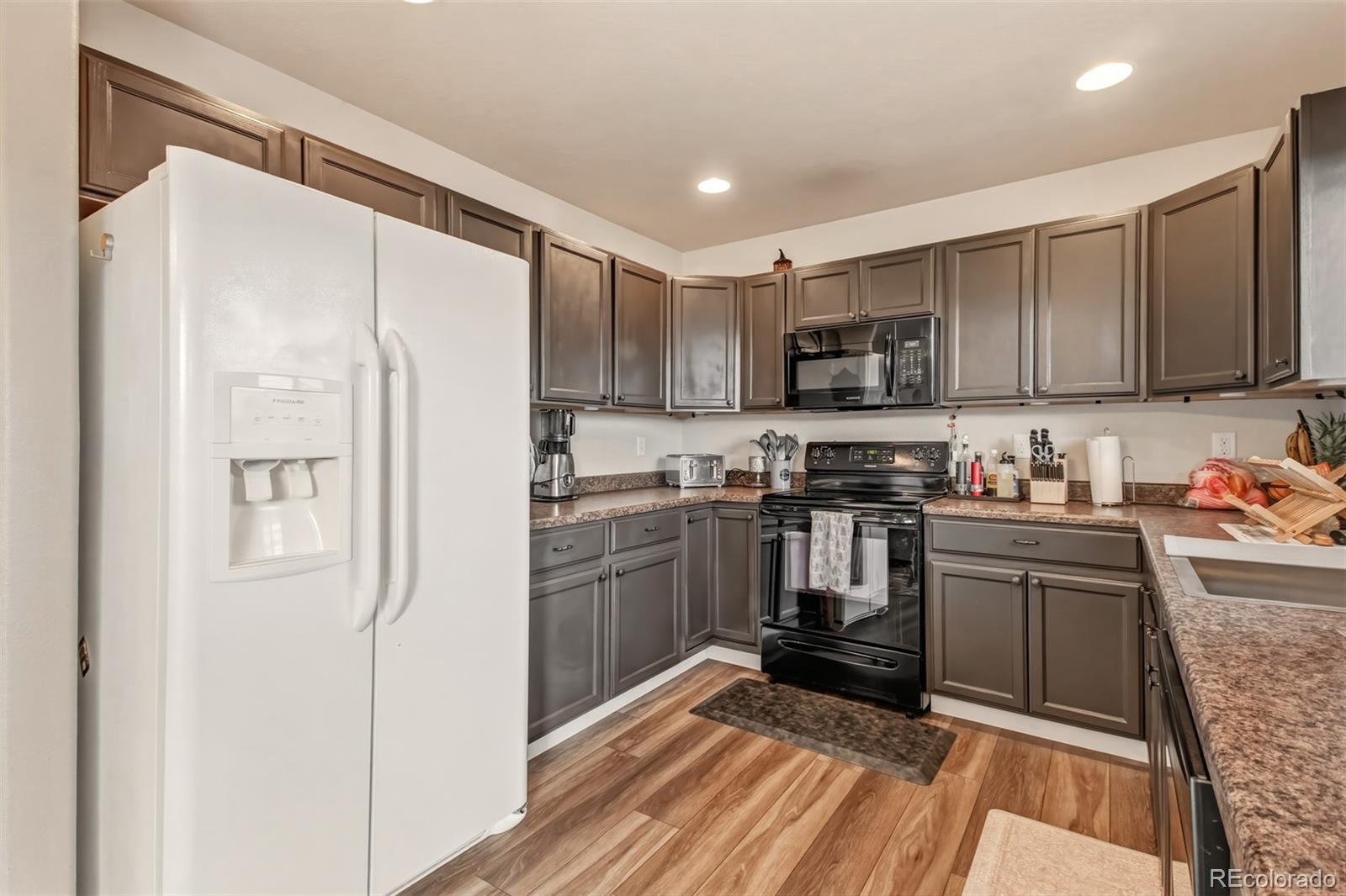 MLS Image #8 for 6005  san mateo drive,colorado springs, Colorado