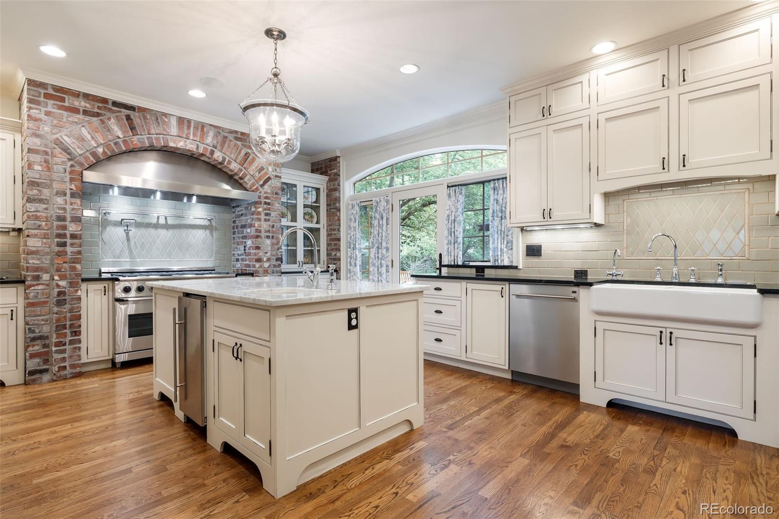 MLS Image #8 for 4660 s downing street,englewood, Colorado