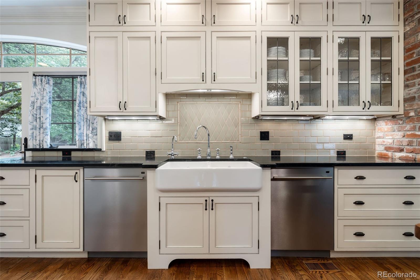 MLS Image #9 for 4660 s downing street,englewood, Colorado