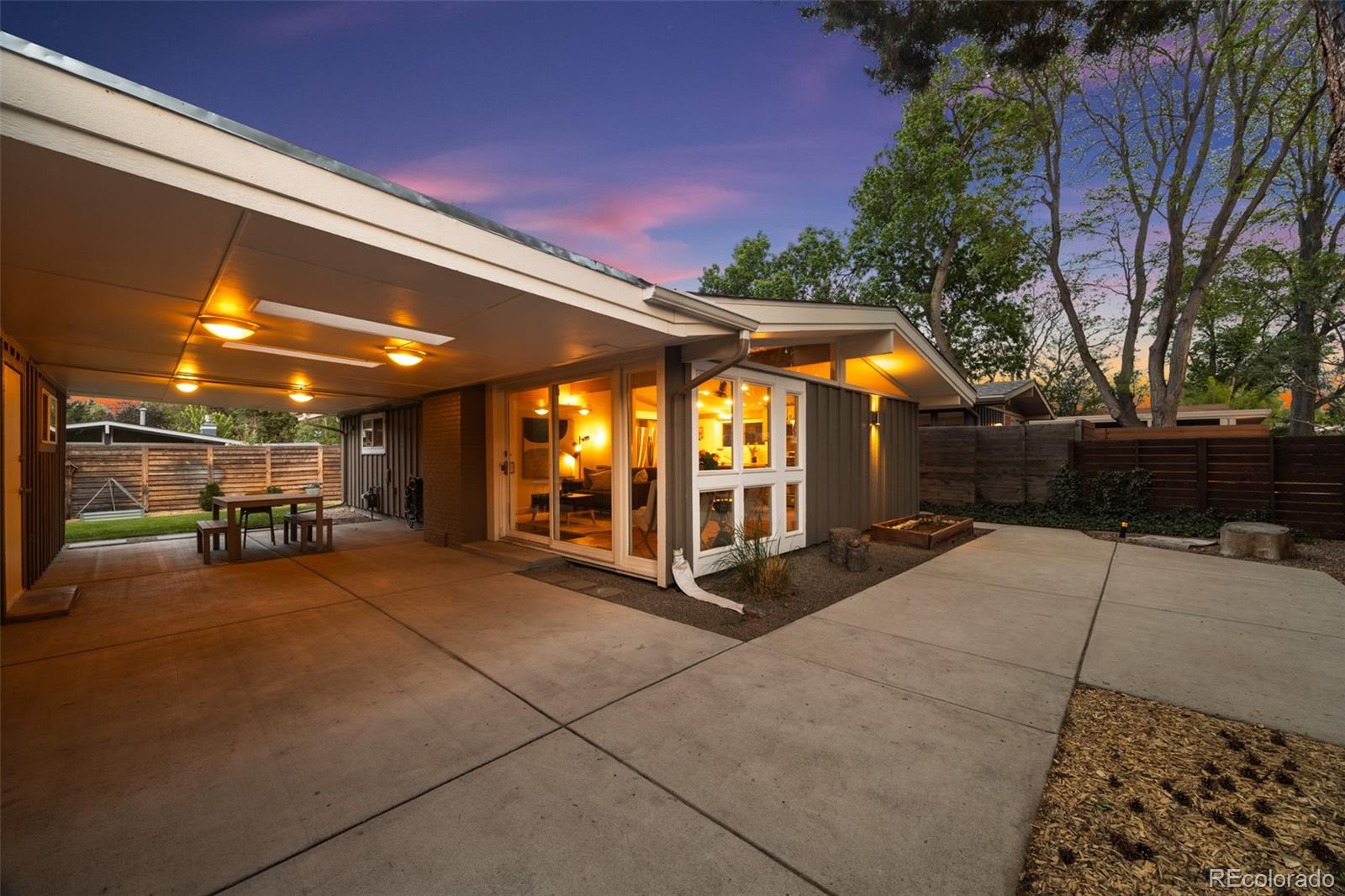 MLS Image #1 for 2550 s newton street,denver, Colorado