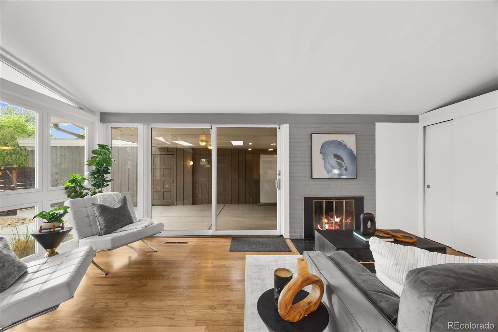 MLS Image #3 for 2550 s newton street,denver, Colorado