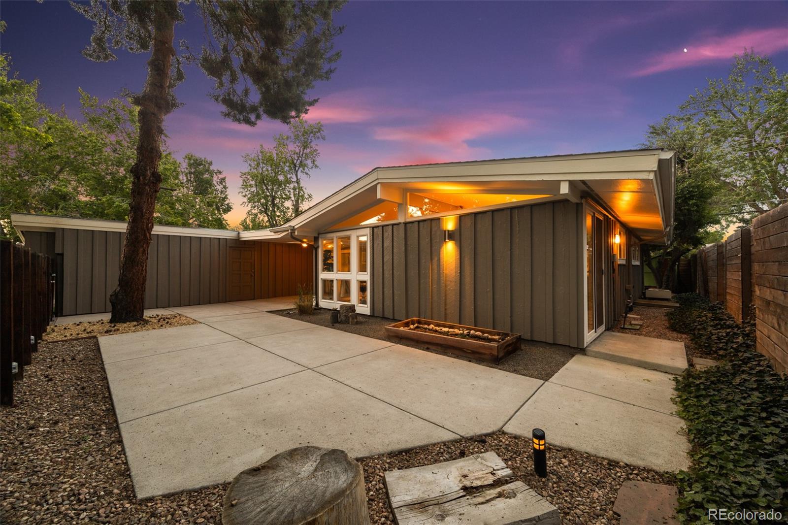 MLS Image #32 for 2550 s newton street,denver, Colorado