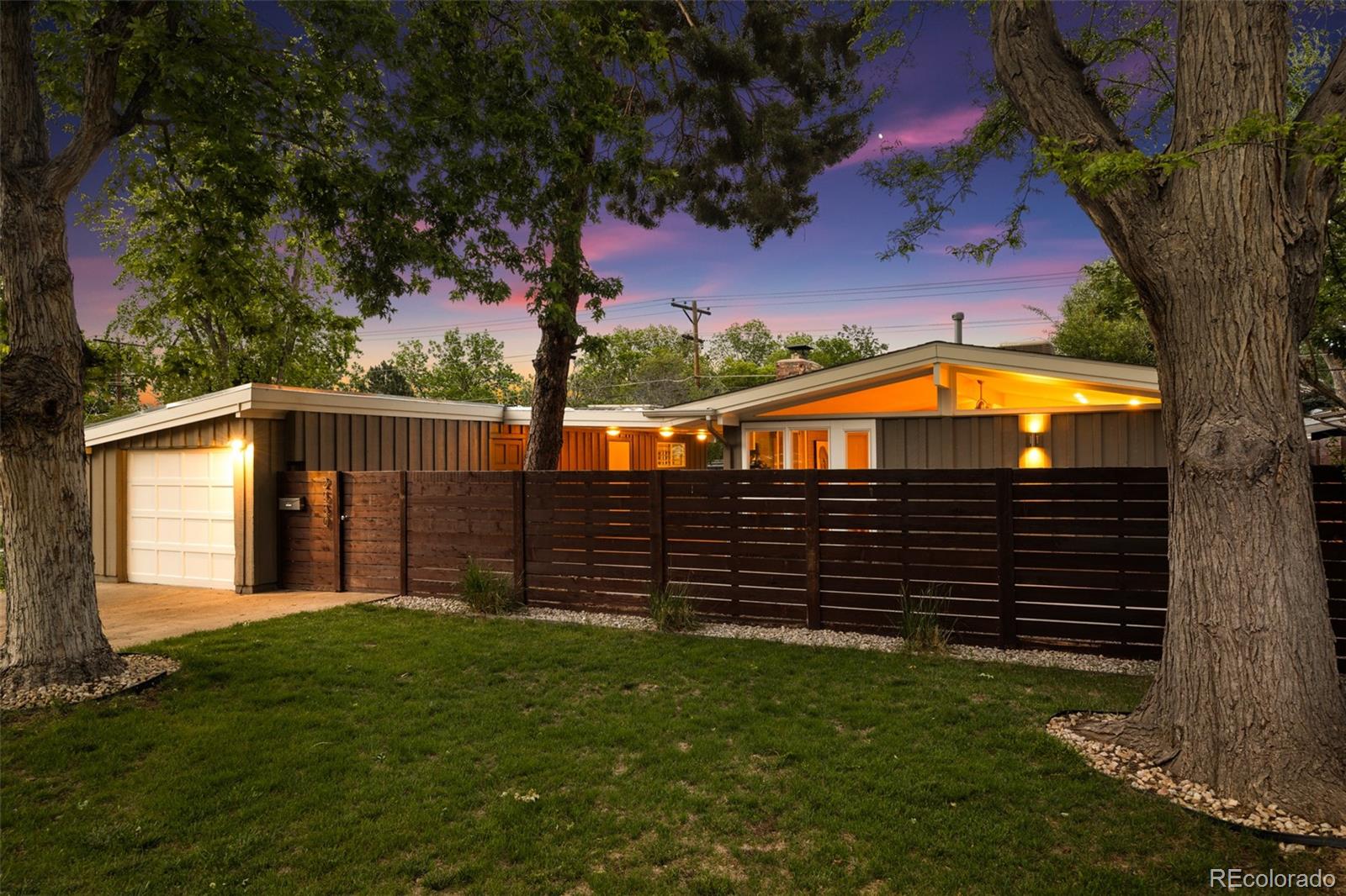 MLS Image #35 for 2550 s newton street,denver, Colorado