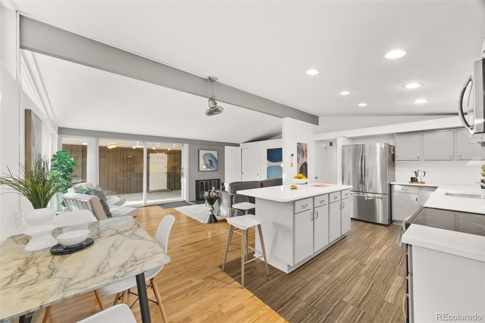 MLS Image #6 for 2550 s newton street,denver, Colorado