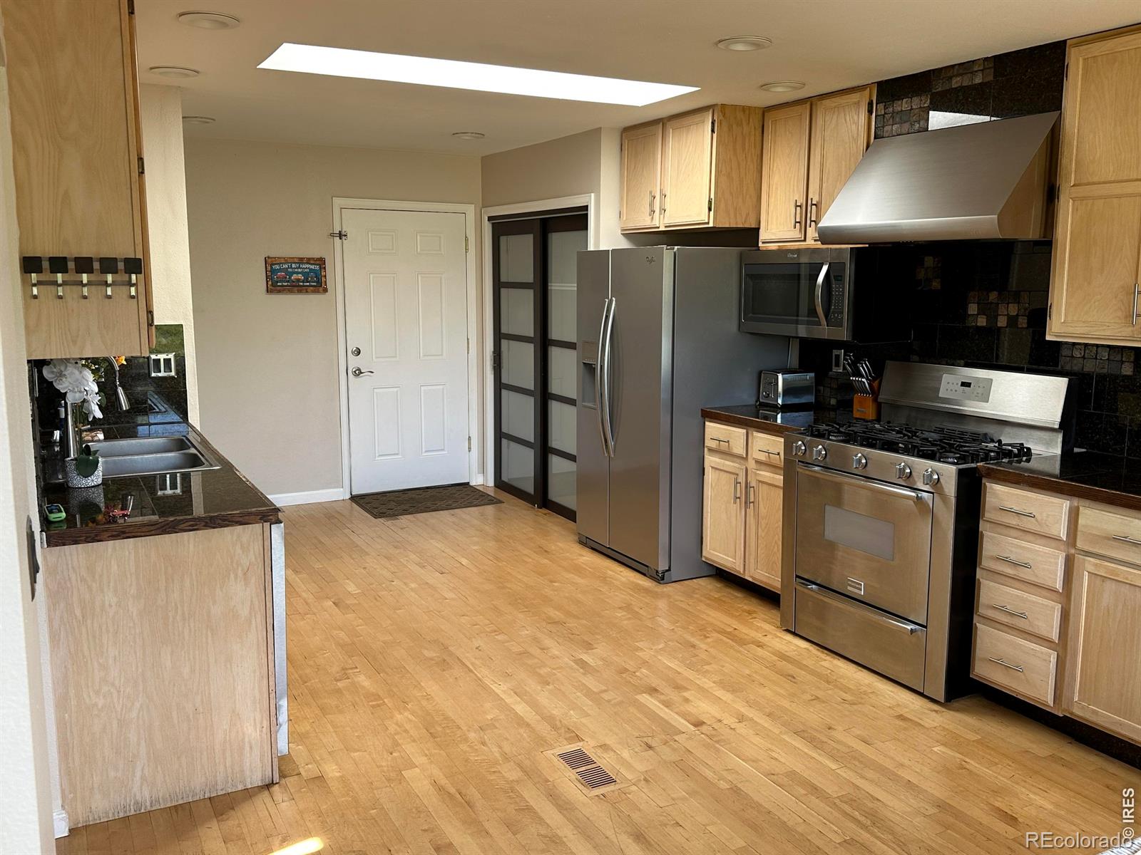 MLS Image #8 for 1013 w 41st street,loveland, Colorado