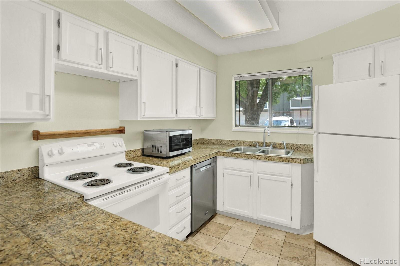 MLS Image #6 for 8743 w cornell avenue,lakewood, Colorado