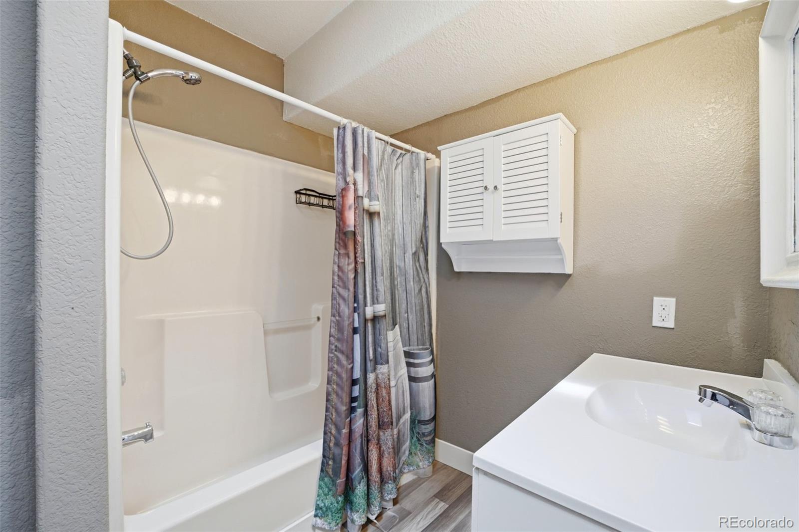 MLS Image #22 for 321 w linden avenue,pueblo west, Colorado
