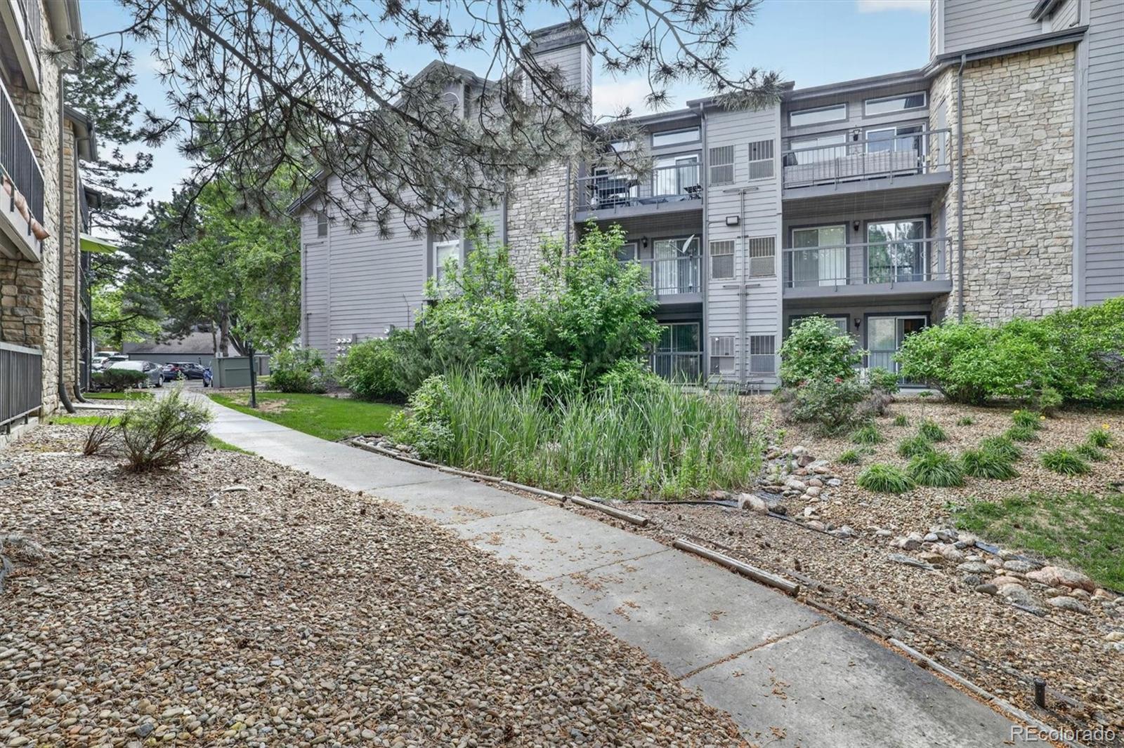 MLS Image #26 for 2575 s syracuse way e207,denver, Colorado