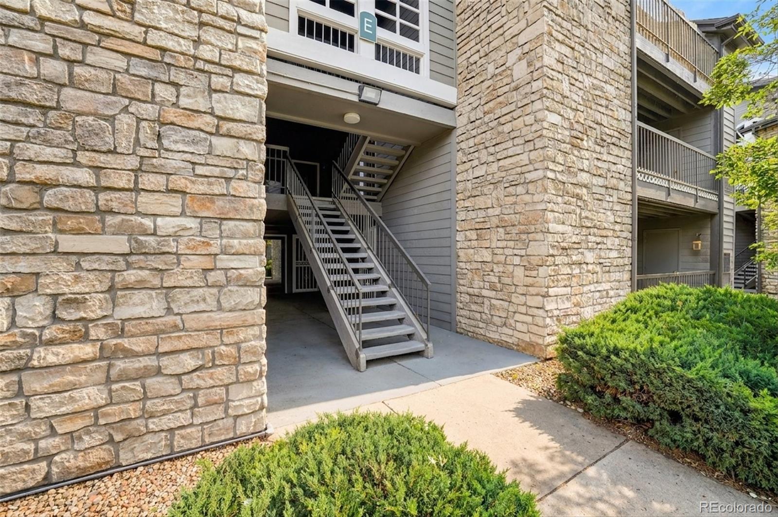 MLS Image #30 for 2575 s syracuse way e207,denver, Colorado