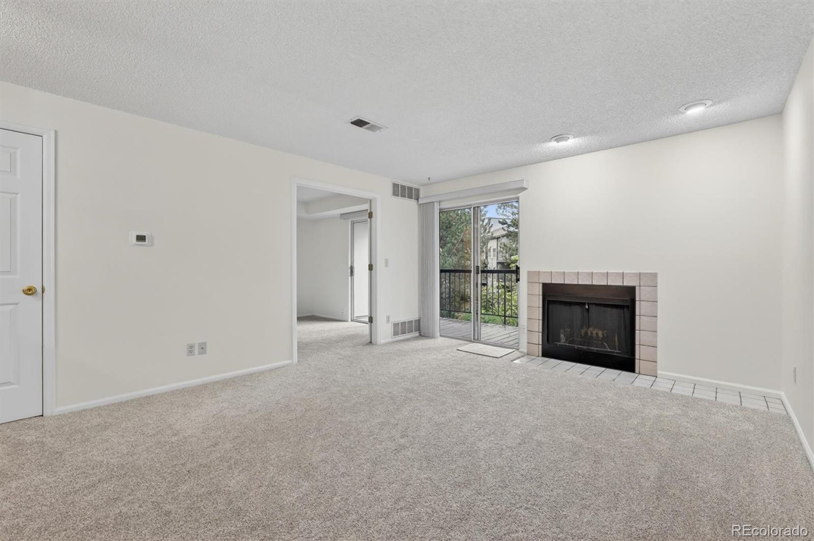 MLS Image #7 for 2575 s syracuse way e207,denver, Colorado