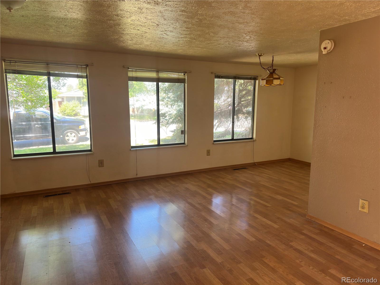 MLS Image #4 for 1224  snowbank court,longmont, Colorado