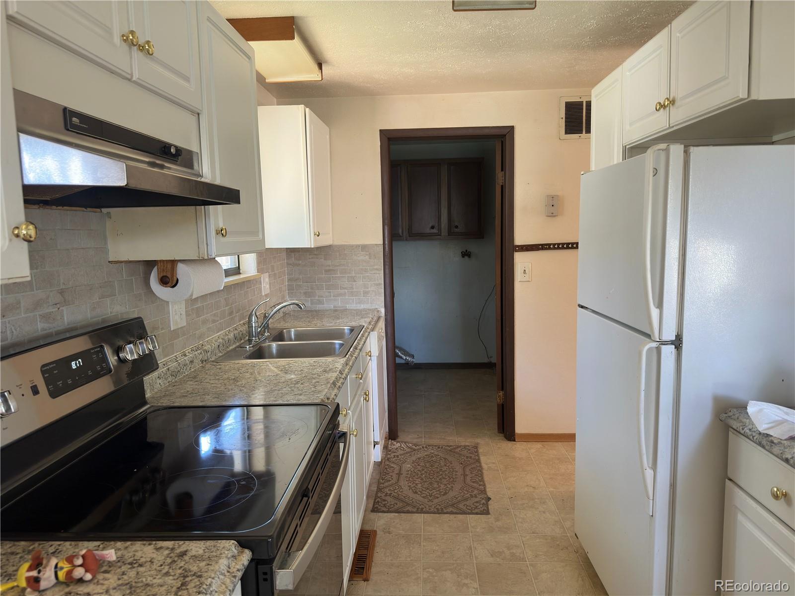 MLS Image #6 for 1224  snowbank court,longmont, Colorado