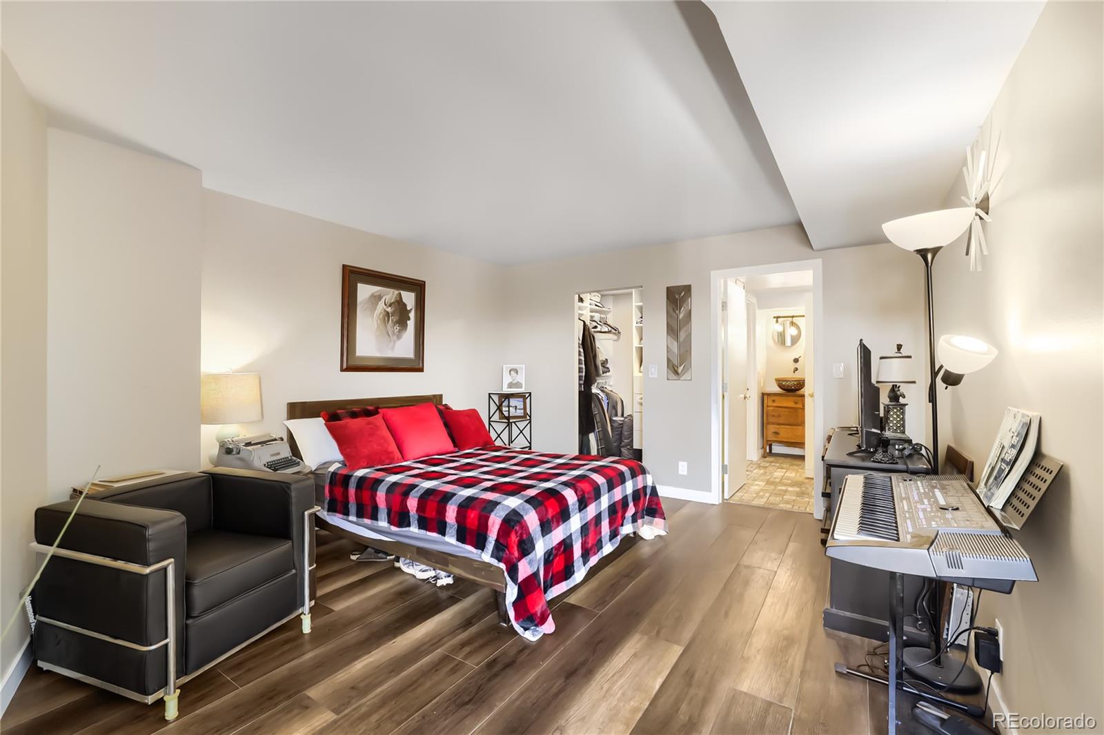 MLS Image #14 for 1777  larimer street 2203,denver, Colorado