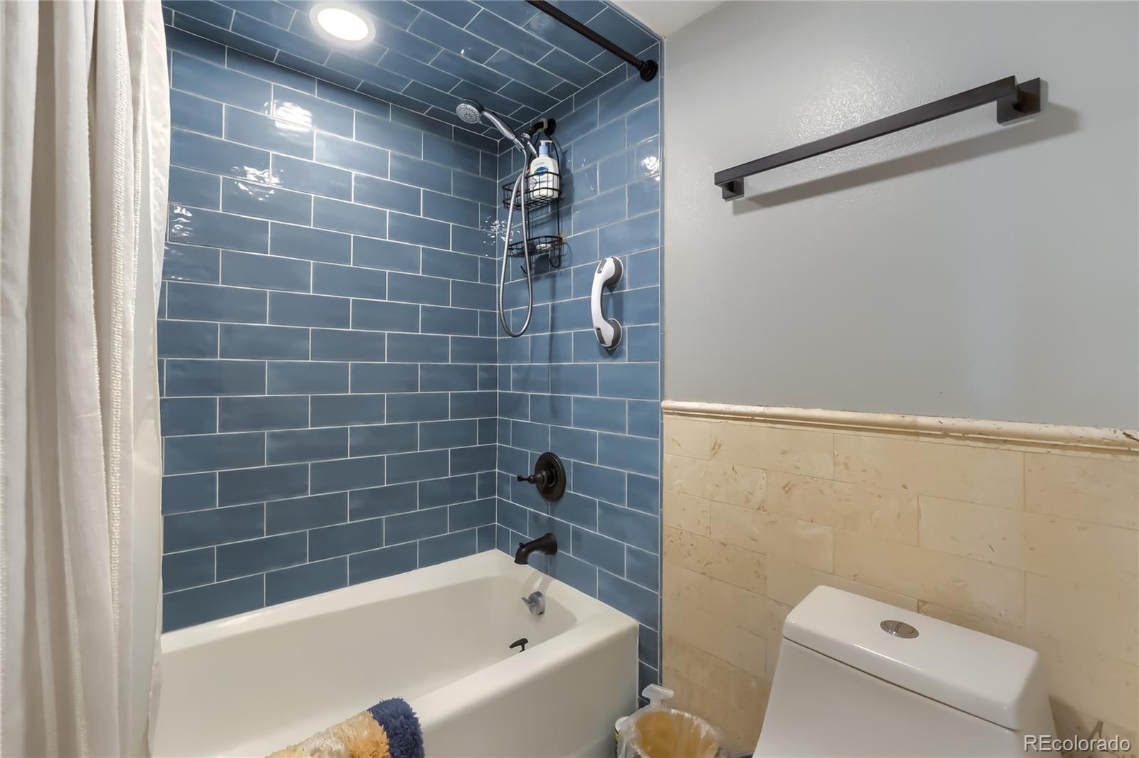 MLS Image #17 for 1777  larimer street 2203,denver, Colorado