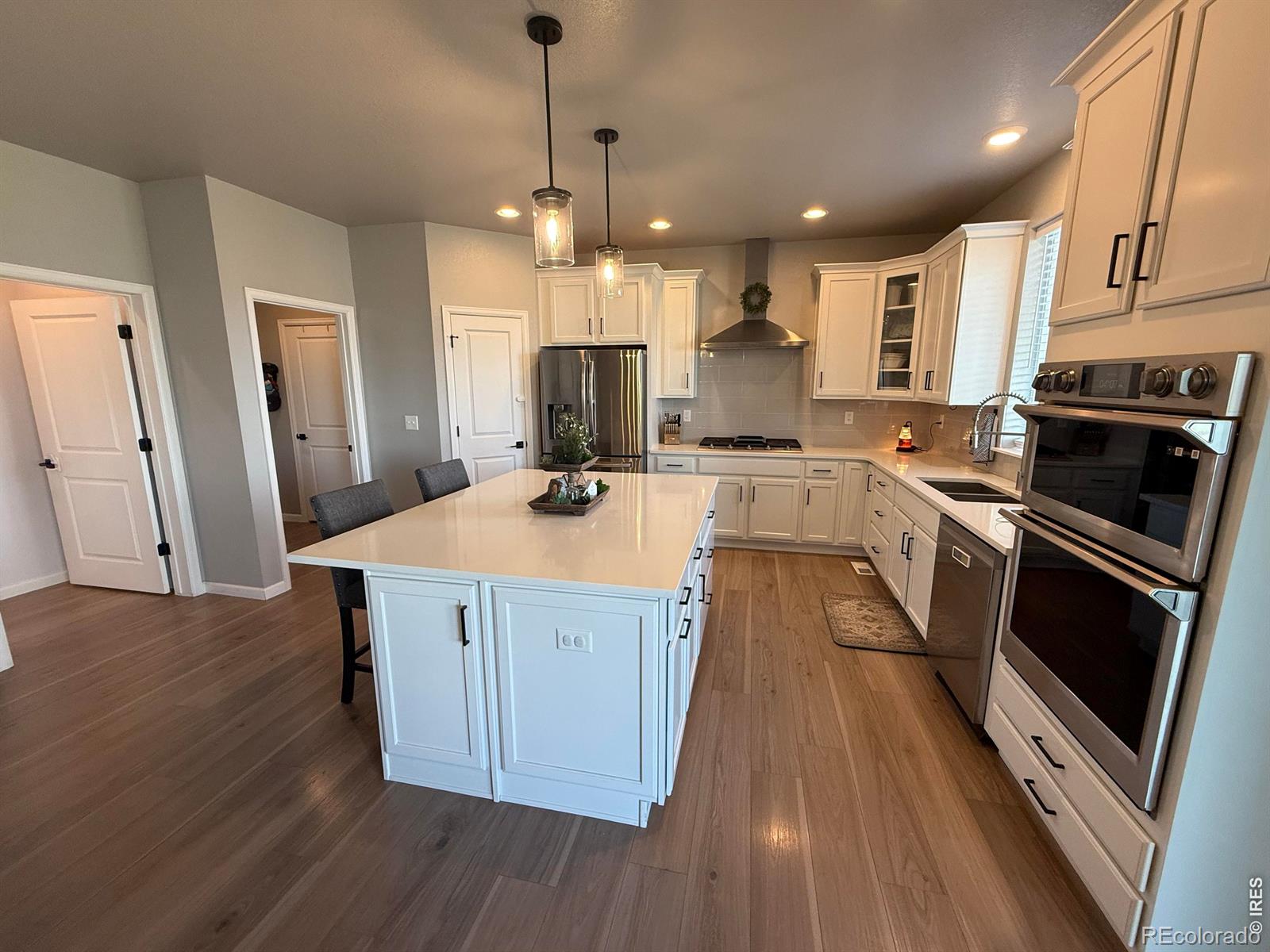 MLS Image #8 for 709  hillspire drive,windsor, Colorado
