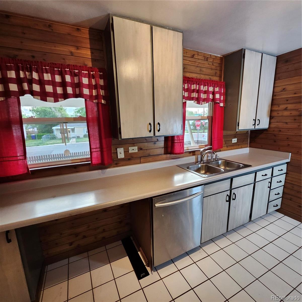 MLS Image #25 for 3200 s elati street,englewood, Colorado