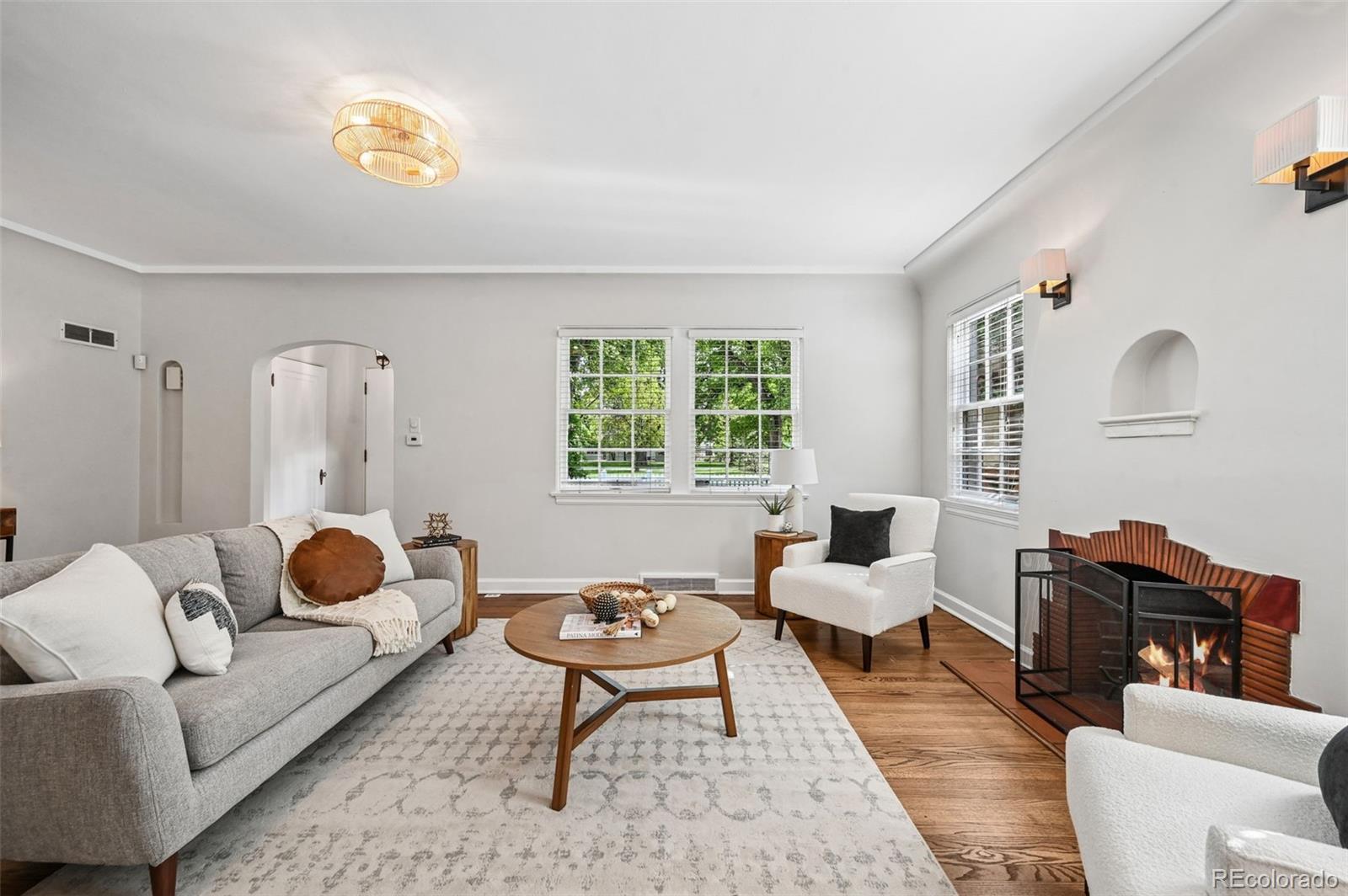 MLS Image #10 for 5815 e 6th avenue parkway,denver, Colorado