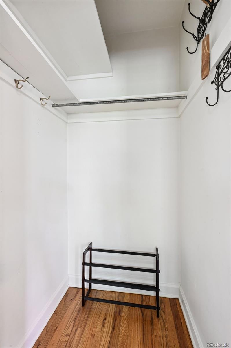 MLS Image #26 for 5815 e 6th avenue parkway,denver, Colorado