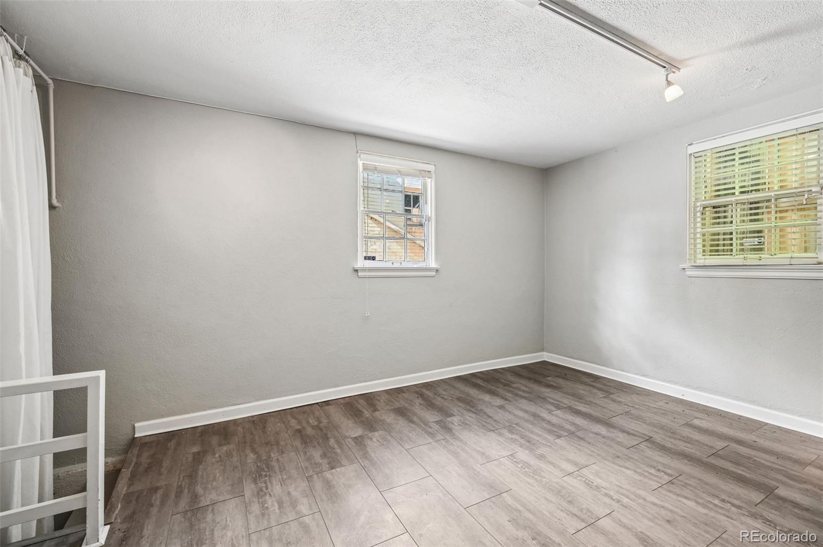 MLS Image #35 for 5815 e 6th avenue parkway,denver, Colorado