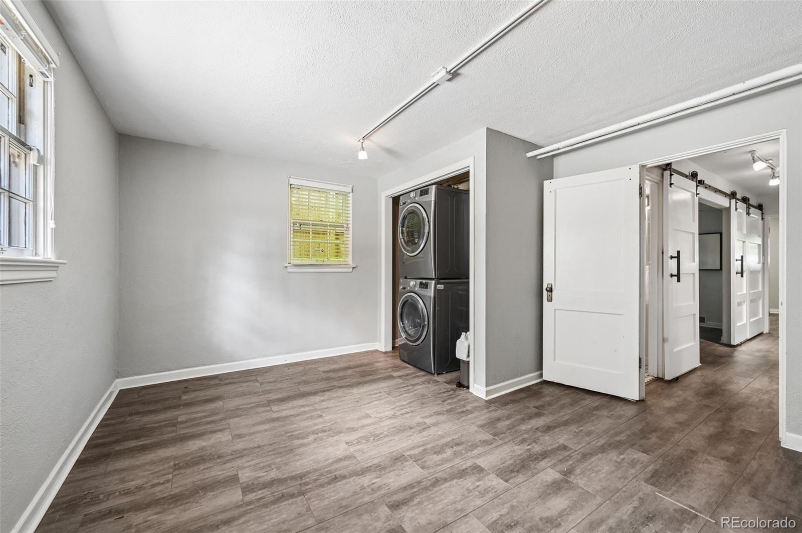 MLS Image #36 for 5815 e 6th avenue parkway,denver, Colorado