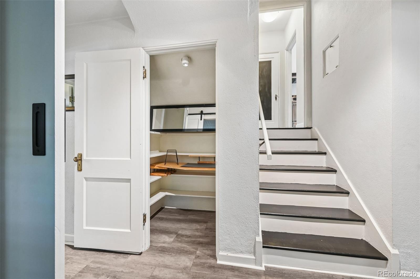MLS Image #37 for 5815 e 6th avenue parkway,denver, Colorado